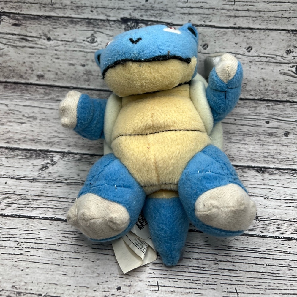 Vintage Pokémon 1998 Blastoise Plush Toy 6 Inch